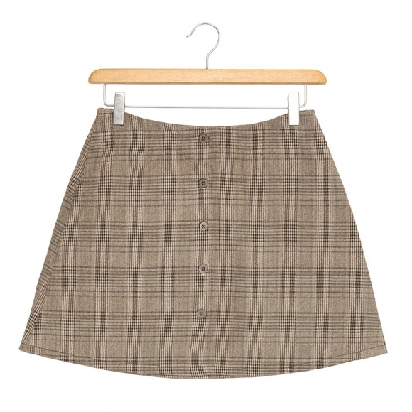 Vylette Junior's Size Medium Plaid Pull-On Mini  Skirt. 26” waist, 15” length. - Picture 1 of 1
